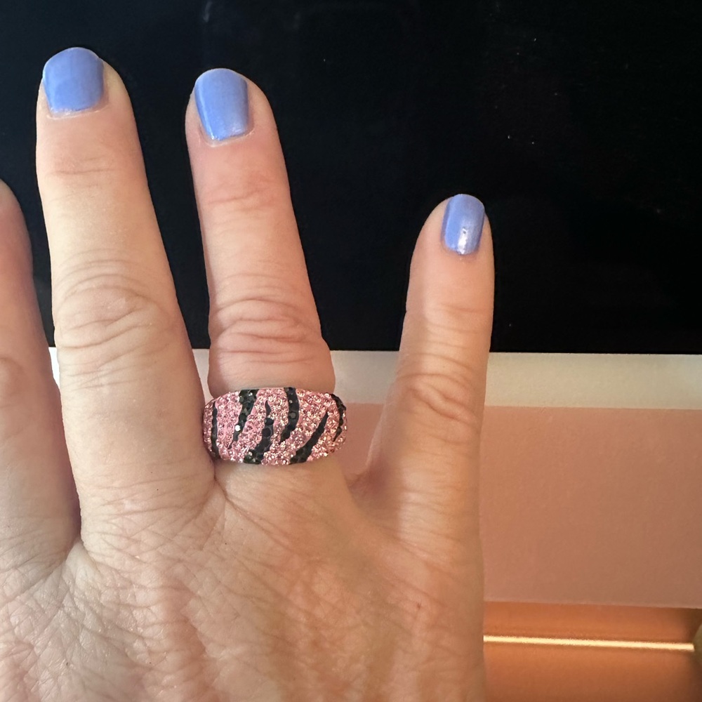 .925 Sterling Silver Swarovski Crystal Animal Pattern Pink and Black Ring Size 8